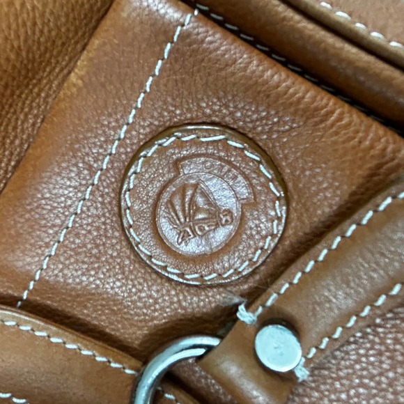 Lilo Collections Equestrian Handbag 100% Leather 6.5 x 12 x 3.5 - Picture 3 of 6